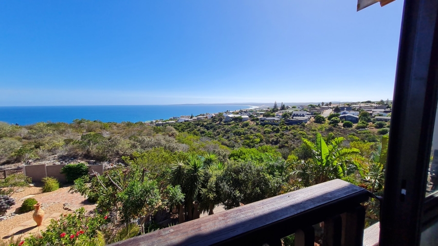 4 Bedroom Property for Sale in Dana Bay Western Cape